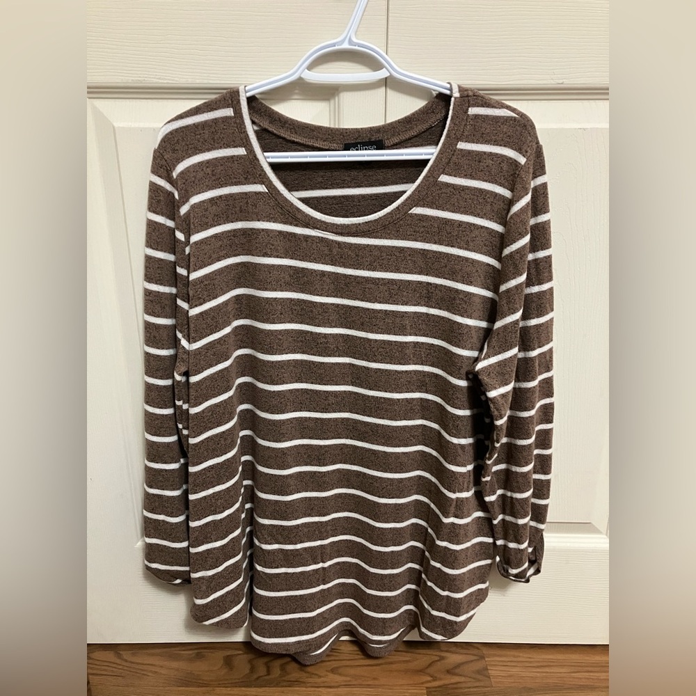 Women’s Long sleeve sweater